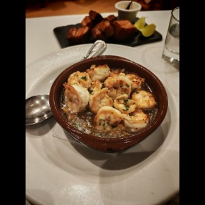 Gambas al Ajillo o Enchiladas