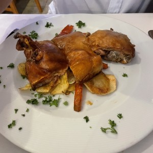 Cochinillo Asado de Nuestra Corte y Hornada