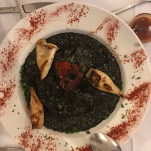 mero con arroz negro