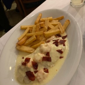 mero en salsa de manchego
