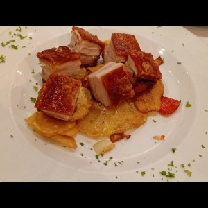 Cochinillo Asado de Nuestra Corte y Hornada