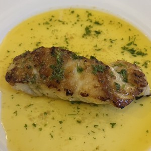 Mero en salsa verde
