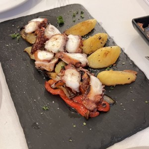 Pulpo a la Parrilla