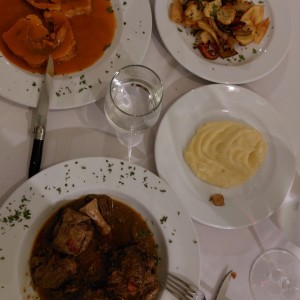 rabo y solomillo