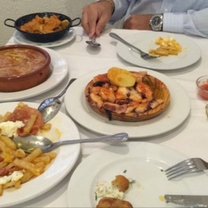 pulpo y huevos alejandro