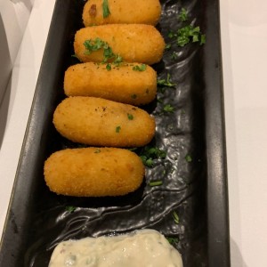 croquetas de jamon serrano