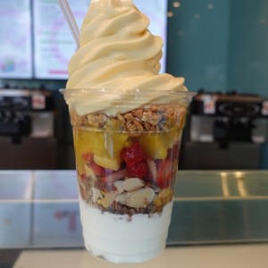 Pinkberry Parfaits - Parfait de Frutas