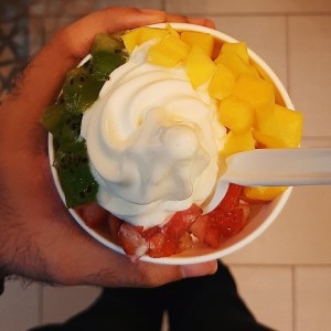 Yogurt con frutas