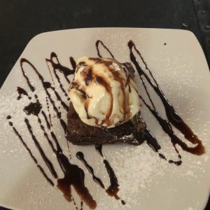 browinie con helado