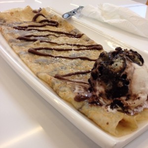 crepe de nutella con helado
