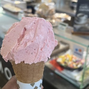 Helado de fresa 
