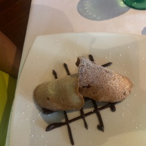 Tejas De Tolosa con Trufitas de Chocolate