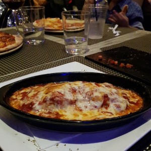 Lasagna de Carne Bolognesa