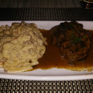 Fettuccine a la Strega, lomo salteado