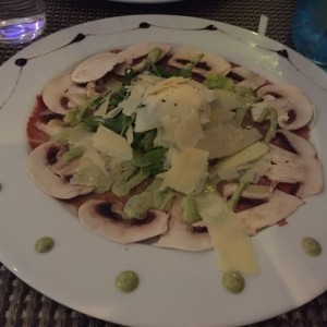 Antipasti - Carpaccio di Manzo