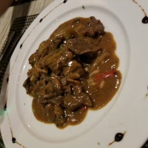 Carnes - Strogonoff de Res