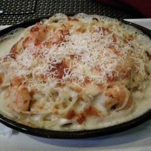 vermicelli, 4 Quesos gratinado con camarones