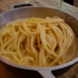 Ossobuco de Res con Linguini a la Crema