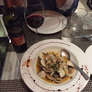 Vongole Importado al Oleo o Pomodoro