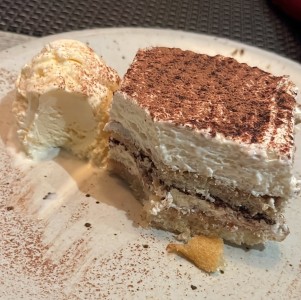 Tiramisu con helado