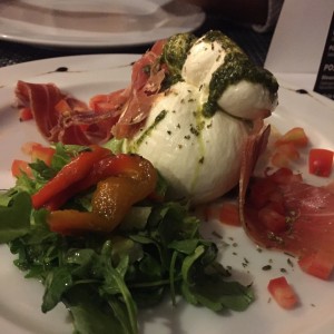 Antipasti - Burrata Especial
