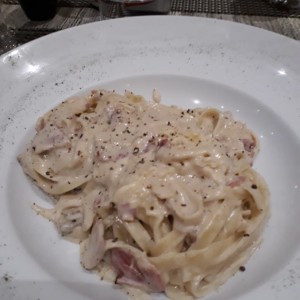 Fettuccine a la Strega