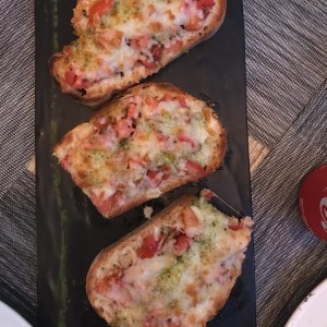 bruschetta pomodoro gratinadas