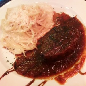EXTRACOTTO CON LINGUINI A LA 4 QUESOS