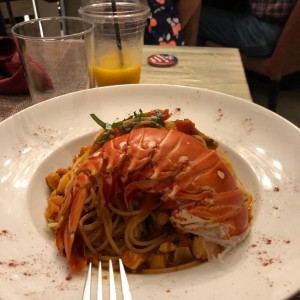 pasta con langosta