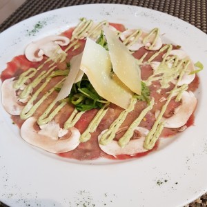 Antipasti - Carpaccio de Res
