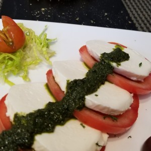 enaalada Caprese