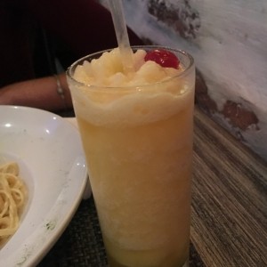 Limonada con hierba buena