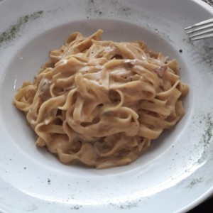 Fettuccine a la Strega
