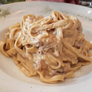 Fettuccine a la Strega