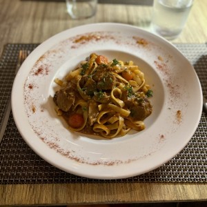 Fetuccini en Estofado de Shorts Ribs