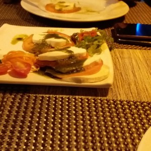 Ensaladas - Ensalada Capressa