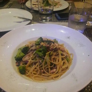Fettucini Pulpo y Brocoli