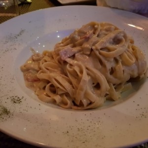 Fettuccine a la Strega
