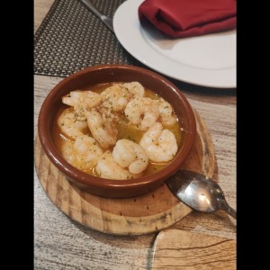 Entrantes - Camarones al Ajillo