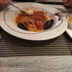 Filete de Corvina a la Marinera.