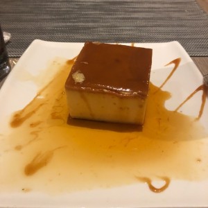 Flan de la casa