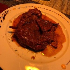 Ossobuco de Res con Linguini a la Crema
