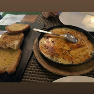 Antipasti - Provoletta Strega
