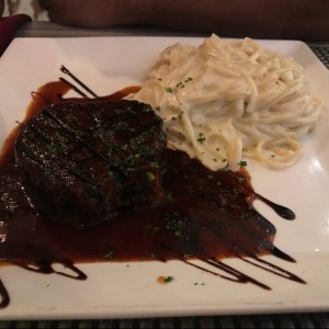Strogonoff de Res con pasta a la crema