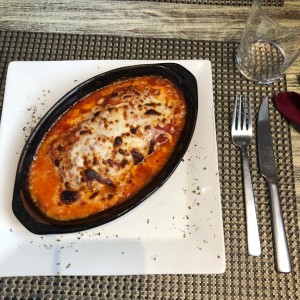 Lasagna de Carne Bolognesa