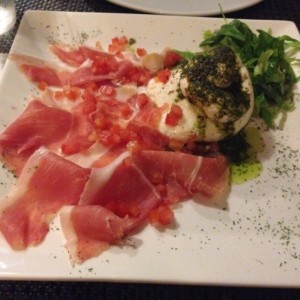 Antipasti - Burrata Especial