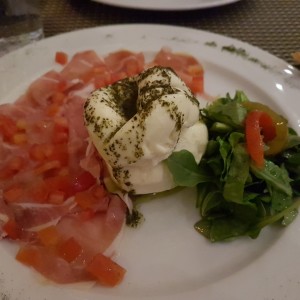 Antipasti - Burrata Especial