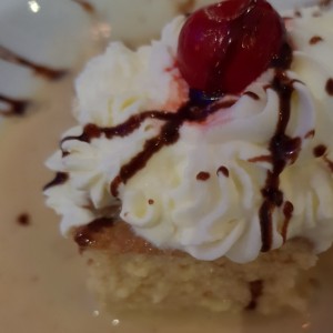 Dulce Tres Leches 