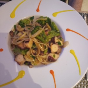 pasta broccoli con pulpo