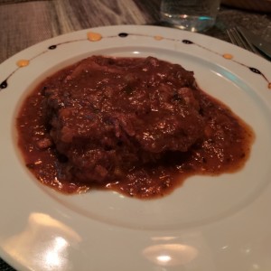 Ossobuco de Res con Linguini a la Crema